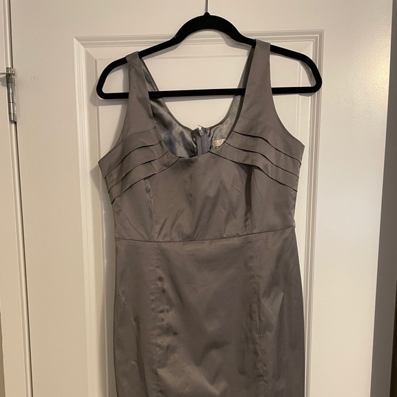 ⭐️3 for $25⭐️ 

🌟BRAND NEW🌟 Silver Dress NWT - Picture 1 of 7